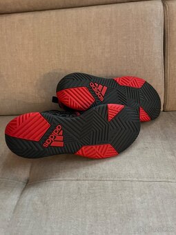 Pánske tenisky Adidas Ownthegame 2.0, čierne, veľkosť 45 - 9