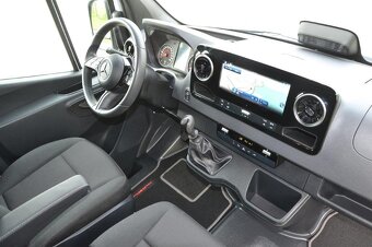 Mercedes-Benz Sprinter 317 CDi XL Facelift , výbava, TOP - 9