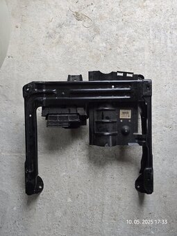 Sedadlá Audi Q7 - 9