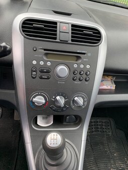 Suzuki Splash 1,2 - 9