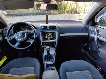 Škoda Octavia combi 1.6tdi - 9