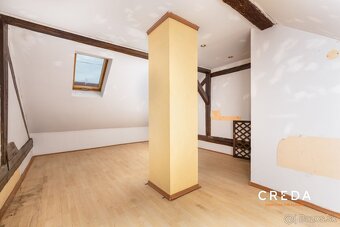 CREDA | predaj 2 - izb. rodinný dom s veľkým pozemkom, Never - 9