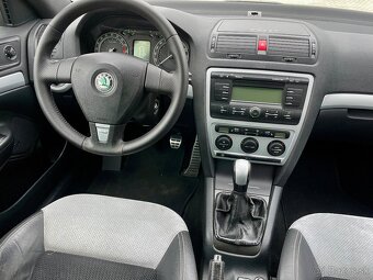 ŠKODA OCTAVIA COMBI RS 2,0TDI - 9