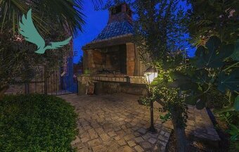 Exkluzívne na predaj vila s bazénom v Chorvátsku - 9
