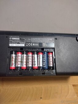 YAMAHA model THR10C - 9