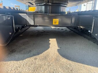 Pásový bagr XCMG XE20E - 9