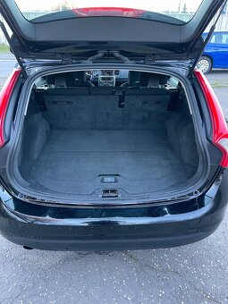 Volvo V 60 - 9