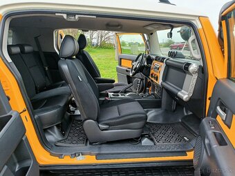 TOYOTA FJ LAND CRUISER 4,0 V6 4x4 LPG 110 000 KM 1 Majitel - 9
