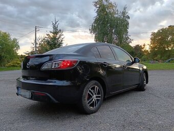 Mazda 3 - 9