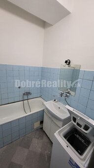PRENÁJOM: VEĽKÝ 1 IZBOVÝ BYT, FONČORDA - 9
