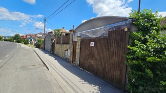 Predám rodinný dom plus objekt na podnikanie v Ɓánovciach n. - 9