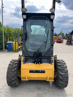 Nakladač smykovy Caterpillar 226B3, Bobcat, JCB, Kramer, UNC - 9