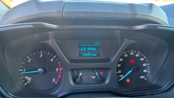 Ford Tourneo Custom 2.2 TDCi 125k Titanium - 9