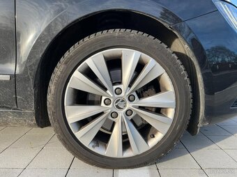 Škoda Superb 2.0 TDI DSG - 9