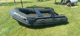 Fox Inflatable Boat 240 - 9
