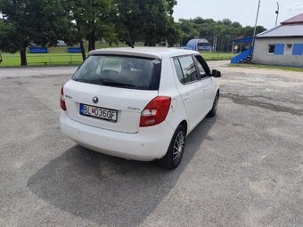 Fabia 2, 2013 r.v., 1.4 Benzin-Plyn - 9