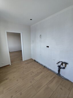 Na predaj 2 izbový byt Centrum Spišská Nová Ves - 9