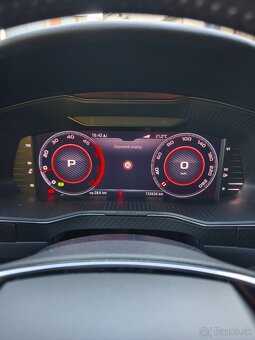 Škoda Superb SportLine Combi 2.0 TDI 4x4 DSG - 9