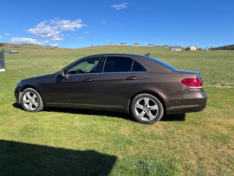 Mercedes E350 4matic - 9