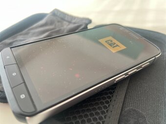 CAT S 61 Thermokamera  zanovnom stave - 9