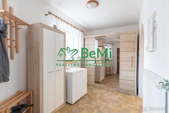 Na predaj 4-izbový rodinný dom v obci Chocholná-Velčice - 9