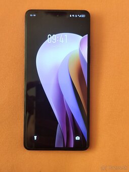 Infinix note 30 pro 8/256gb - 9
