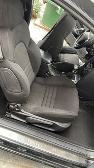 Peugeot 407 coupe 2.2 benzin 2008 - 9