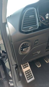 Predám SEAT LEON 1.6 TDI - 9
