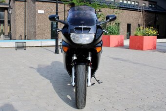 HONDA CBR 1000F - 9