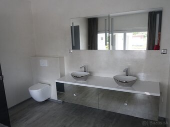 Moderný rod. dom so súp. č. 751, Ožďany, okr.Rimavská Sobota - 9
