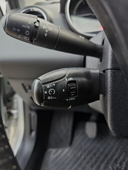 Peugeot 308sw 1.6e-hdi 2013 - 9