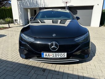Mercedes-Benz EQE 350 4MATIC - 9