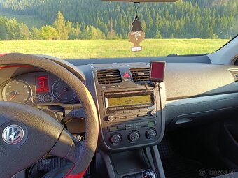 Volkswagen Golf 5 - 9