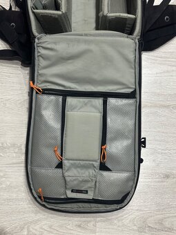 Lowepro Vertex 300AW - 9
