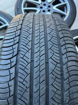 R21 ORIG.ALU KOLA LRRR VELAR 265/45/21 ZÁNOVNÍ - 9