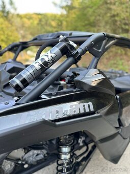 CAN-AM MAVERICK X3 Turbo RS - 9