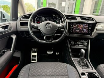 VW Touran 2.0 TDI DSG NAVI full-LED KAMERA - 9