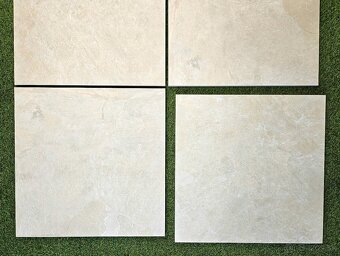 Dlažba protišmyk aj na terče 60x60x2cm, jemná krémova - 9