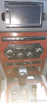 Jeep Grand Cherokee - 9