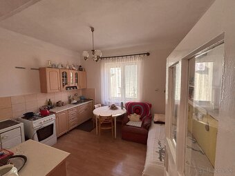 5 izbový Rodinný dom, tichá lokalita JESENSKÉ - 9