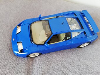 1:18 BUGATTI  EB110 1991 Bburago - 9