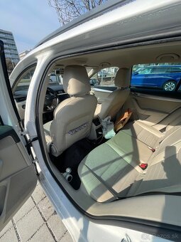 Škoda Octavia Elegance 2.0 tdi - 9