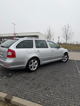 Škoda octavia 2 facelift combi - 9