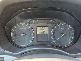 ŠKODA OCTAVIA II 1.9TDI BEZ DPF ELEGANCE - 9
