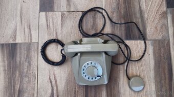 Prodám telefon z roku 1976 - 9