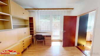 Na predaj 3-izbový byt priamo v centre mesta Trenčín, ulica - 9