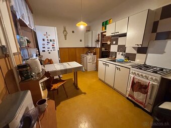 🏡 Priestranný tehlový dom vhodný pre dve rodiny Domy - 9