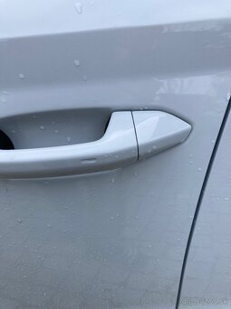 Skoda Octavia 2.0tdi 110kW lim - 9