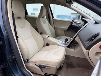 Volvo XC60 2.4D AWD Nová STK - 9