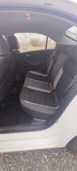 Škoda Rapid 1.6 TDI 115k Active - 9